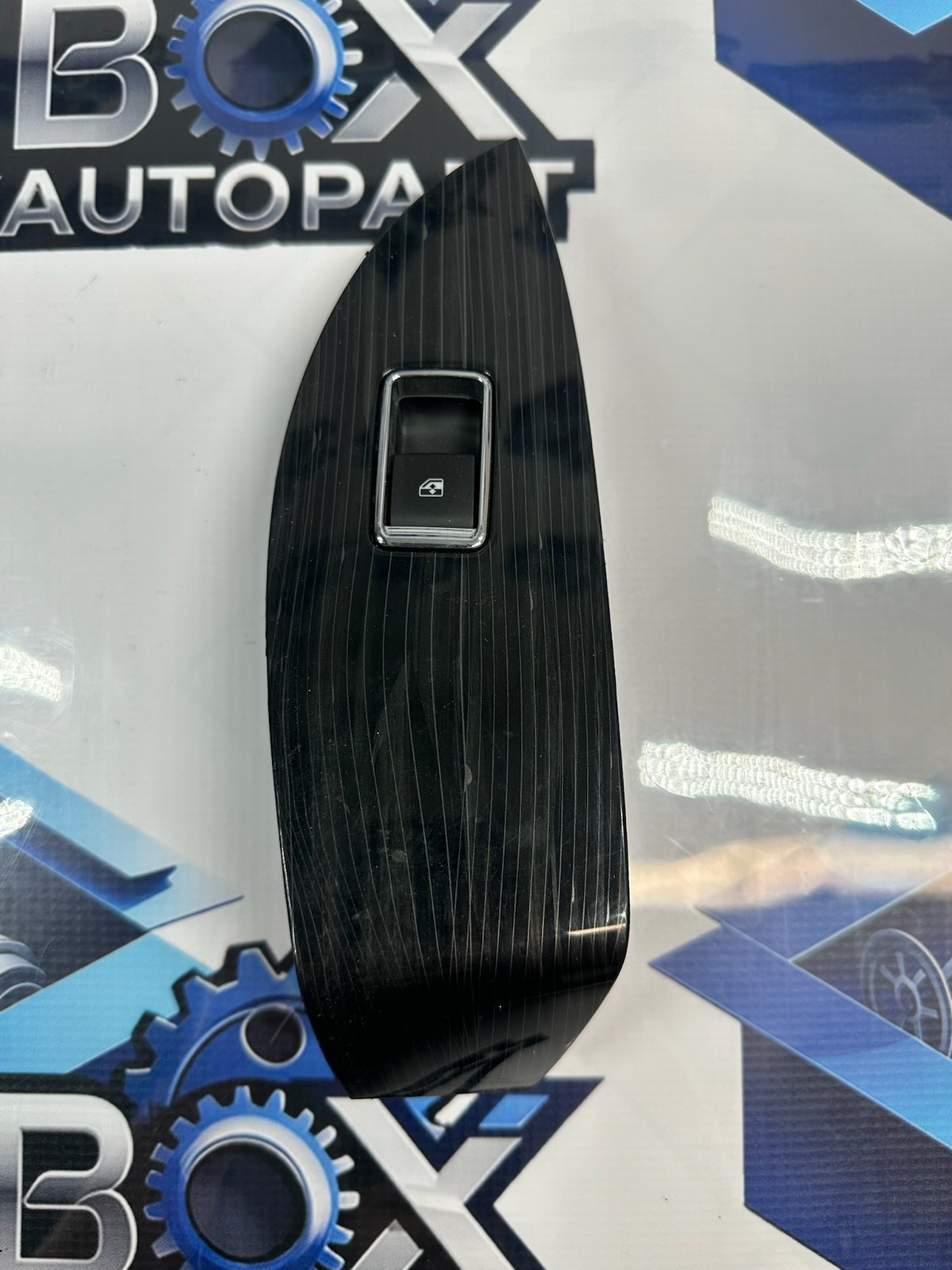 2016-2020 Chevrolet Impala Window Switch Front RH Passenger Side