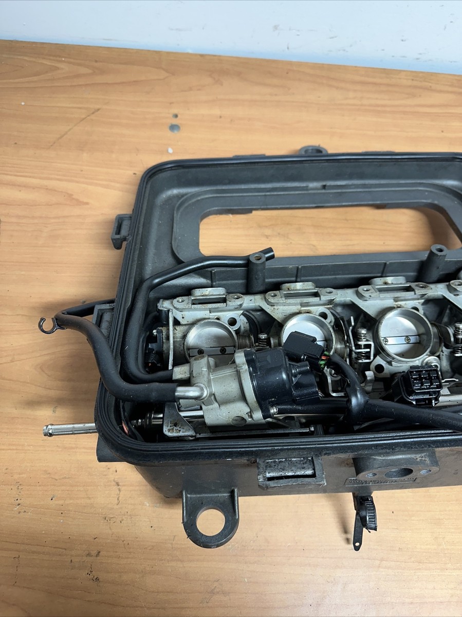2006 YAMAHA FX CRUISER HO OEM THROTTLE BODY WITH INJECTORS 2006 YAMAHA FX CRUISER HO OEM THROTTLE BODY WITH INJECTORS