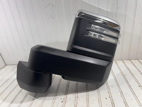 2020 - 2023 SILVERADO SIERRA 2500 3500 LEFT LH MIRROR TURN SIGNAL BLIND SPOT OEM