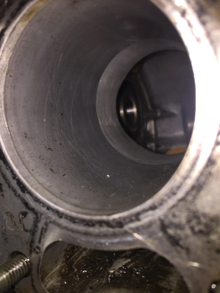 Yamaha Ef1000 Crankcase Assembly  - Image 4 of 4