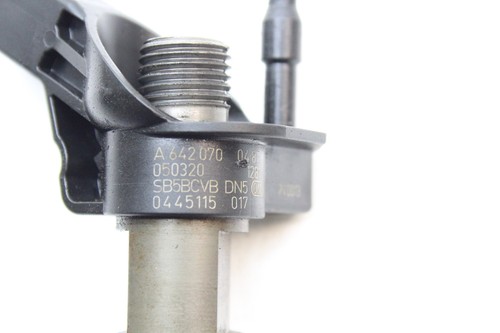 JEEP GRAND CHEROKEE III WH, WK 3.0 CRD 4x4 Einspritzdüse 0445115017 21863217 - Bild 5 von 5