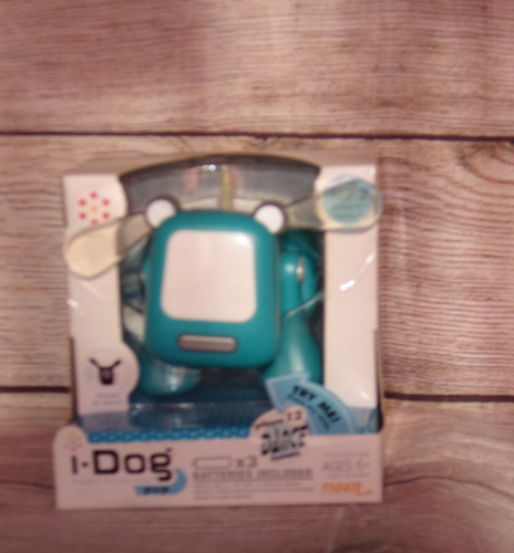 Sega Toys Hasbro 2007 I-Dog Pup Blue Dance Robot Music Loving Dog Speaker