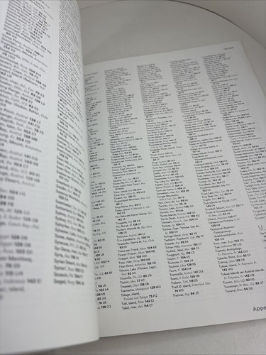 National Geographic Concise Atlas of the World, 4th Edition Softcover - Picture 7 of 8