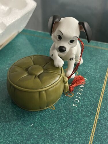Walt Disney Classics Collection 101 Dalmatians Lucky Special Edition Ornament - Picture 3 of 8