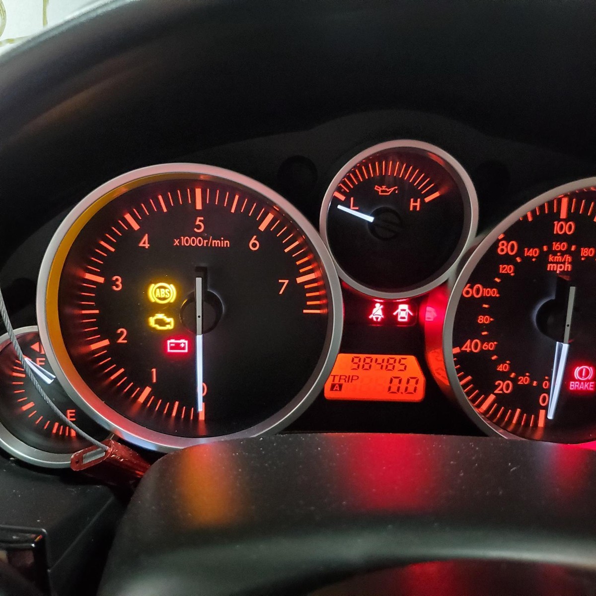 MAZDA MAZDA MX-5 MIATA Speedometer (cluster), MPH, silver bezel 