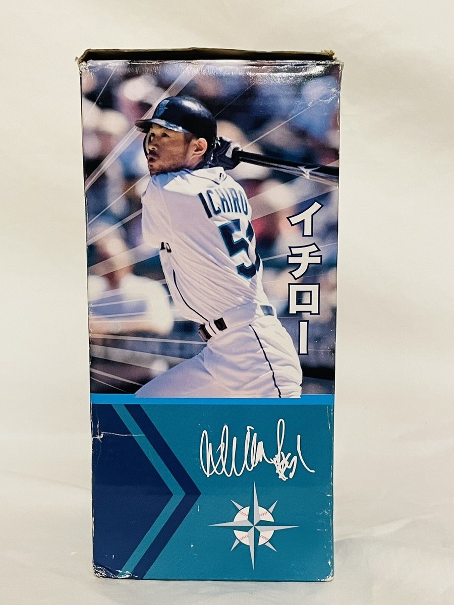 ICHIRO SUZUKI #51 Seattle Mariners Baseball 2008 SGA BOBBLEHEAD
