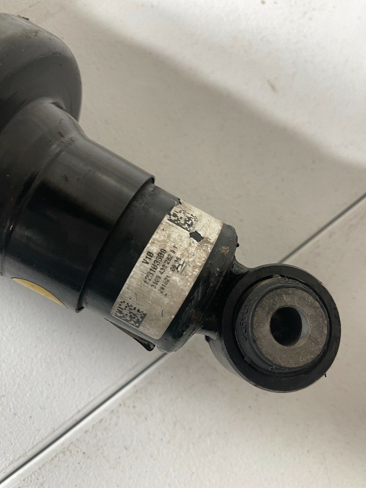 used Audi R8 Shock