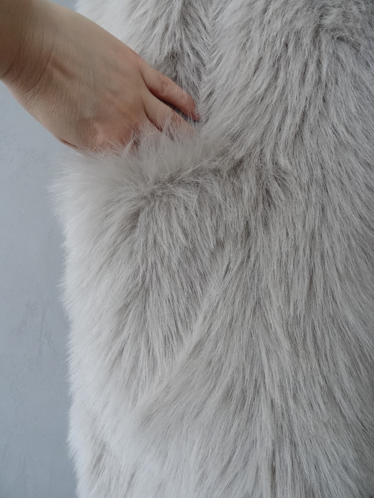 ZARA LIGHT MINK LONG OVERSIZED FAUX FUR WAISTCOAT SIZE XS-S UK 8 10 12 thumbnail 12