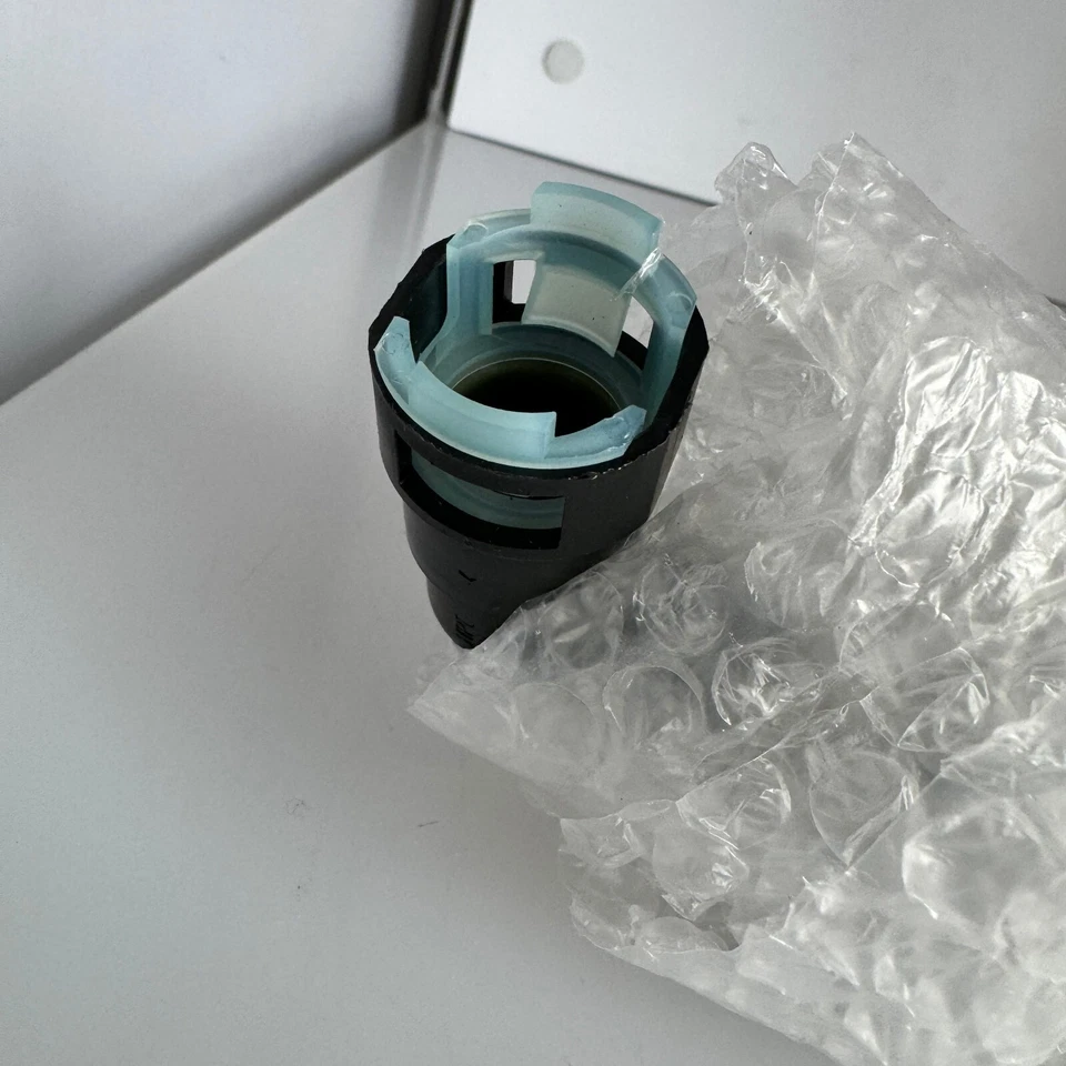 Manguera de calentador de HVAC-Pequeña I.d. Manguera de calefacción Dayco para Ford Mustang 2005 4,6 L-V8 Foto 2 de 4