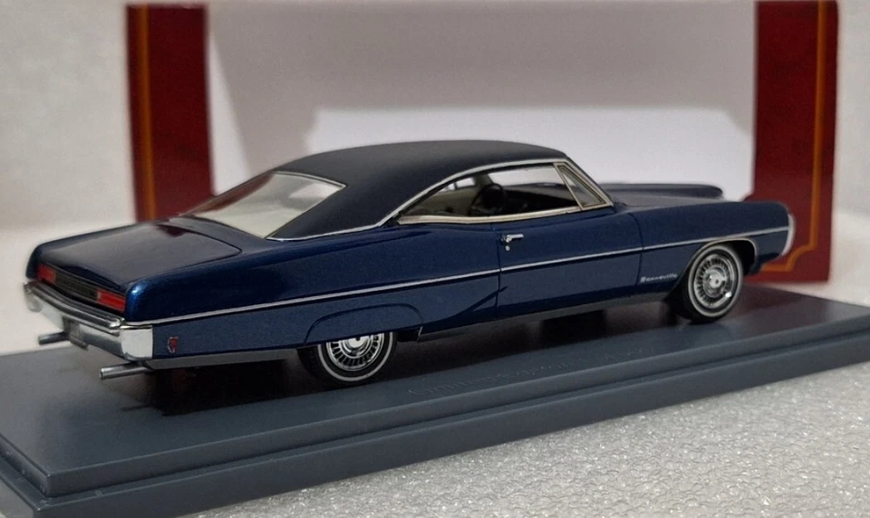 Pontiac Bonneville HT Hard Top Coupe 1968 Blue 1:43 Neo  44113 1 of 500 PCS - Image 3 of 4