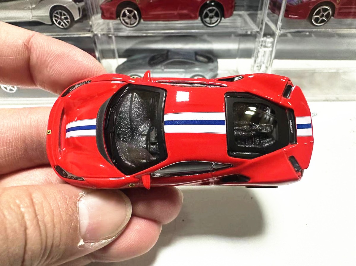 Bburago 1:64 Ferrari 488 Pista Red Race & Play Diecast Metal Bburago 1:64 Ferrari 488 Pista Red Race & Play Diecast Metal