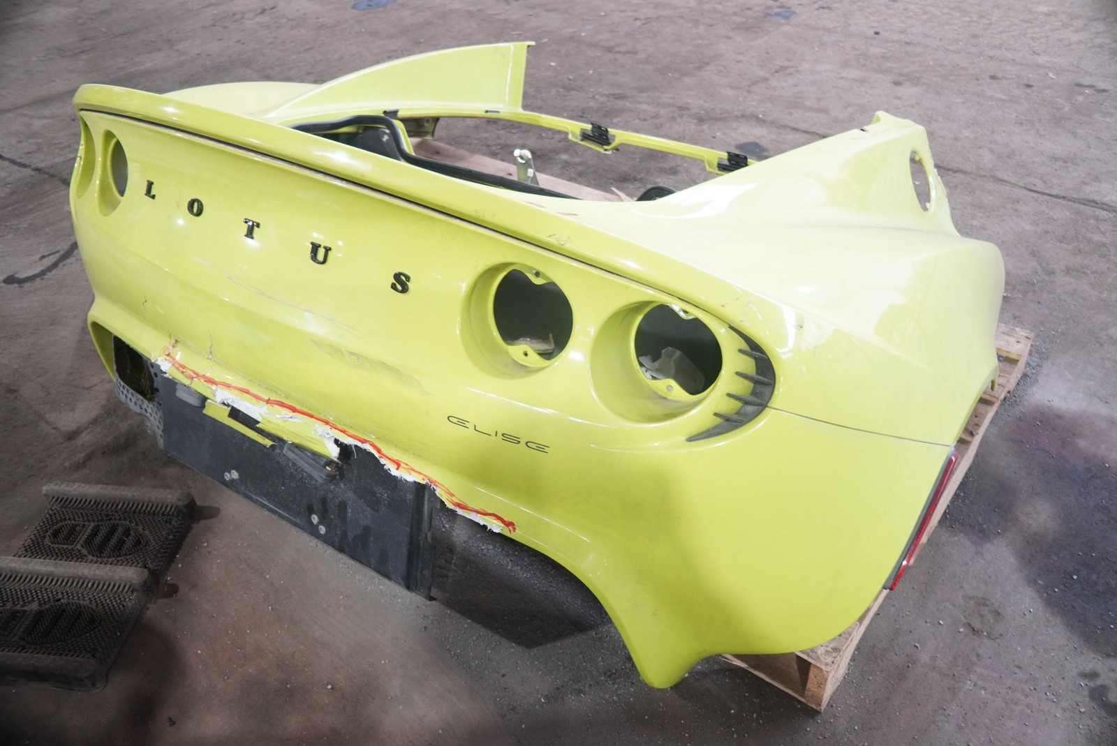 Rear Bumper Clamshell Body Shell Cover Tub H121B0009K Lotus Elise 2004-11 *Note*