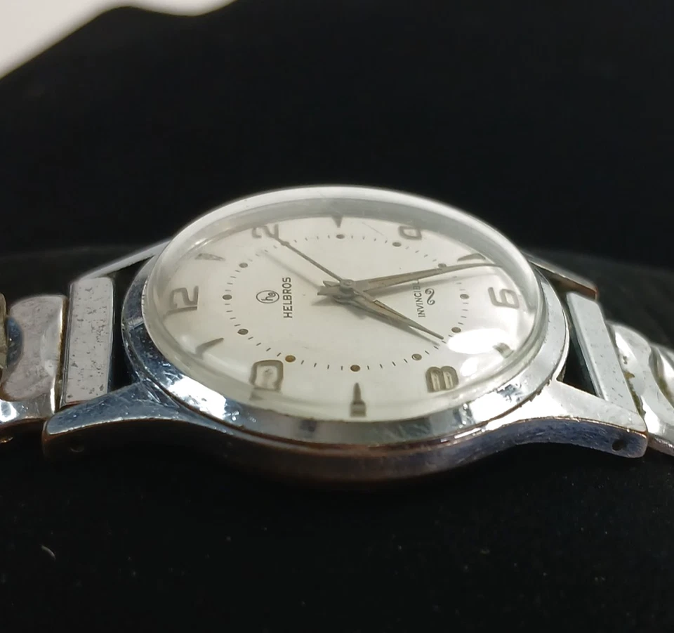 Vintage Helbros Invincible Stainless Steel Wristwatch 1960'S - Image 4 of 4