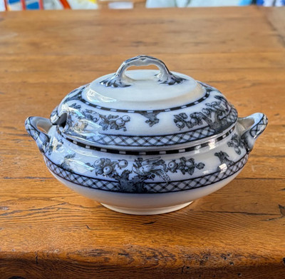 Losol Ware Blue Flow Tureen Covered Dish Beverley Birds Keeling & Co EXCELLENT