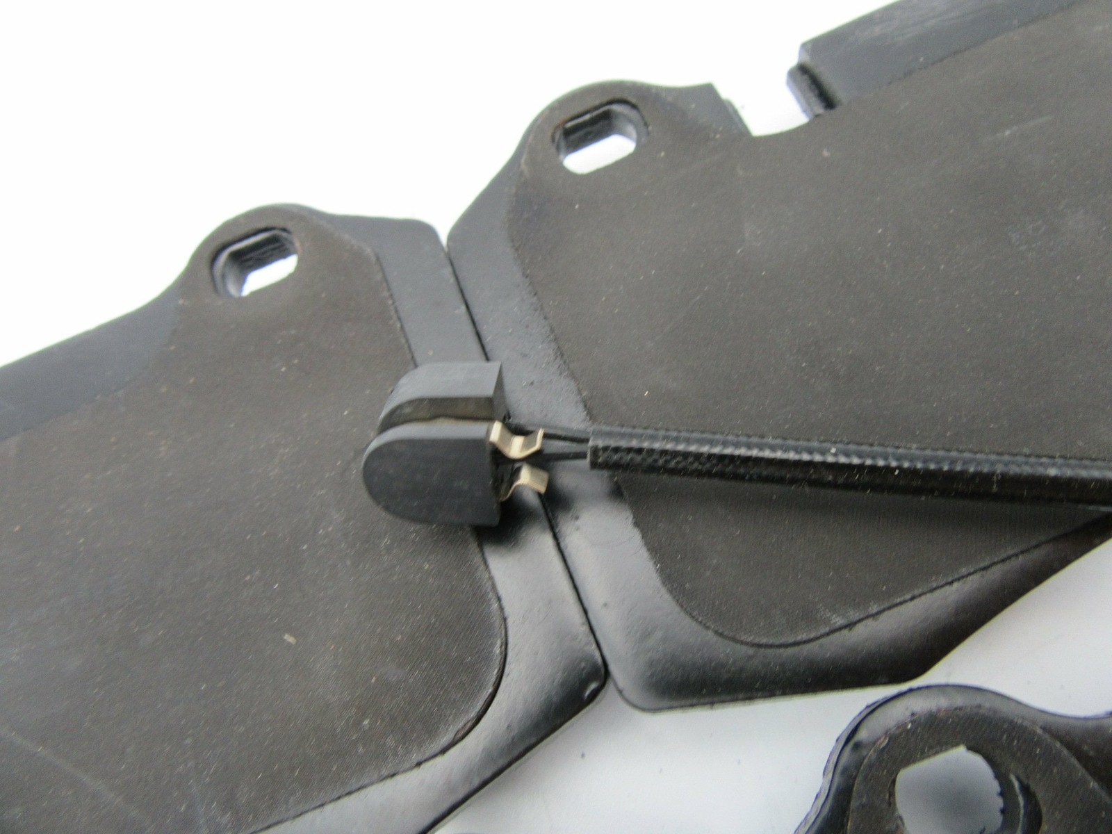 Maserati GranTurismo Gt Quattroporte rear brake pads 136