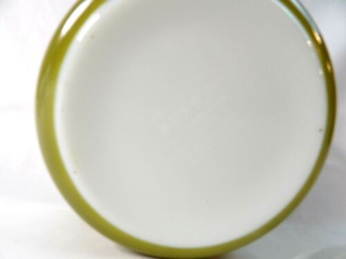 Vintage Green Crazy Diasy Floral Pyrex 1Qt #473 Casserole Dish With Lid - Picture 6 of 9