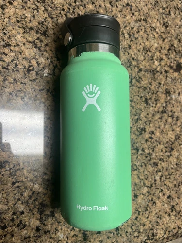 Hydro Flask Stainless Steel Wide Mouth Water Bottle - Spearmint (Green) - 32 oz
