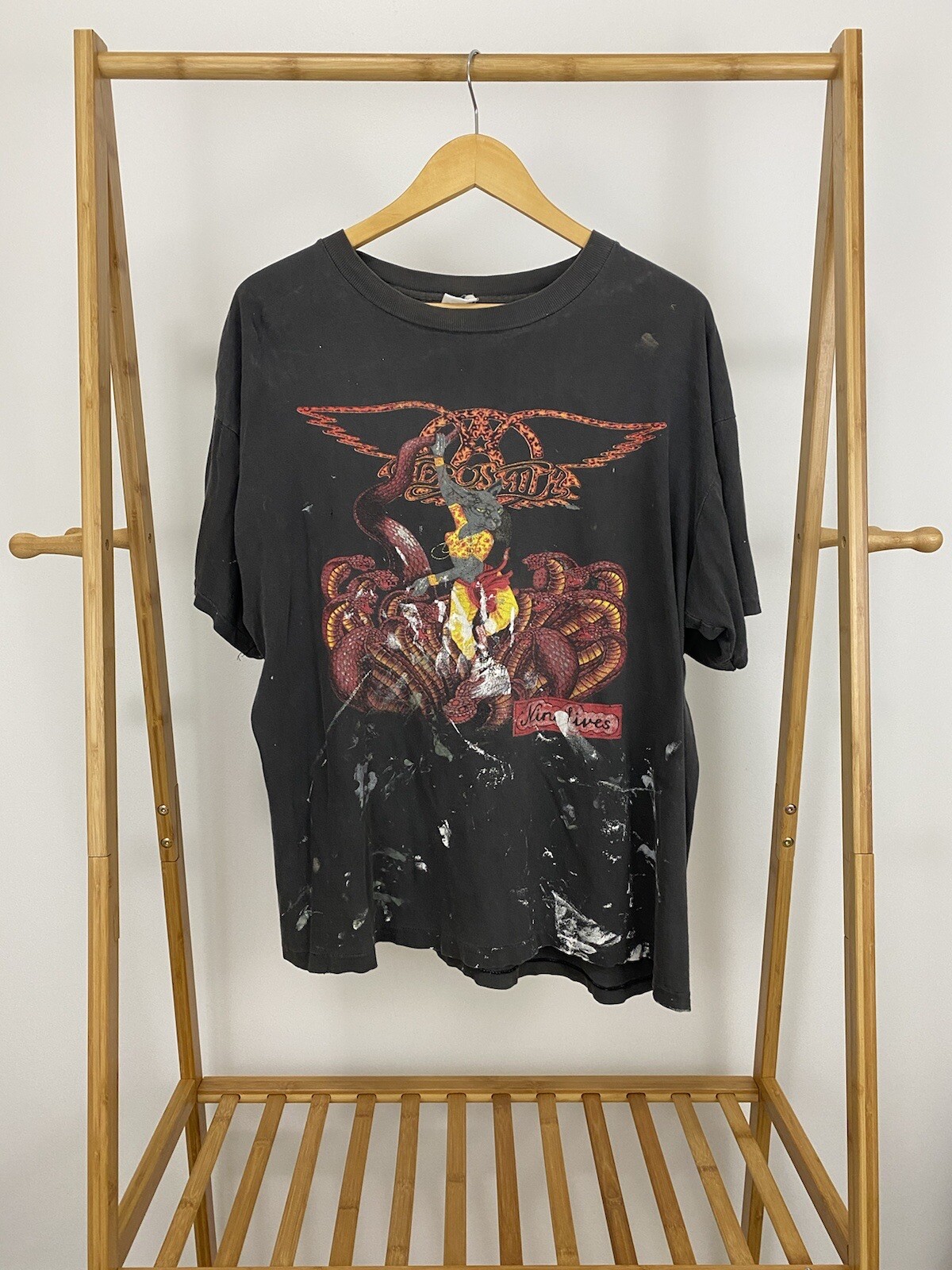 VTG Aerosmith Nine Lives World Tour Paint Stains … - image 1