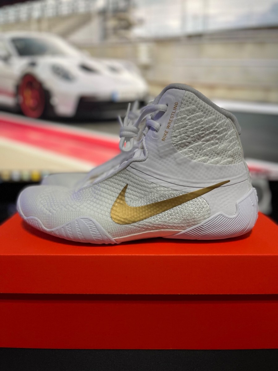 white and gold nike wrestling shoes