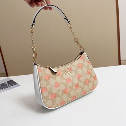 COACH Teri Shoulder Bag/Crossbody Signature Canvas Heart print CP190 outlet New - Picture 5 of 8