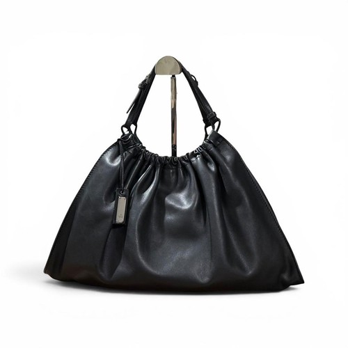 Gucci Tom Ford Era Black Leather Handbag Women's Pre-owned From Japan