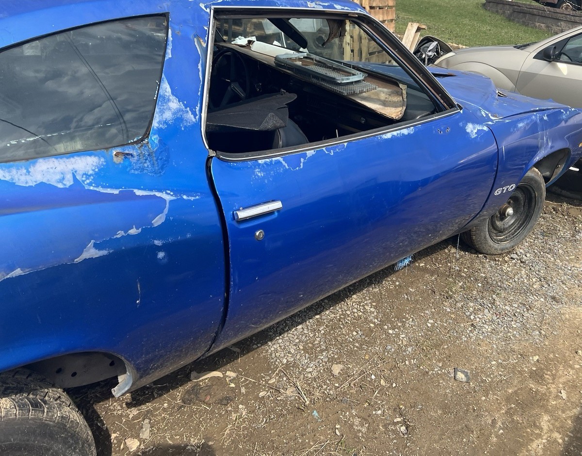 1973-1975 PONTIAC GTO/LEMANS/GRAND AM FRONT FENDER PASSENGER SIDE