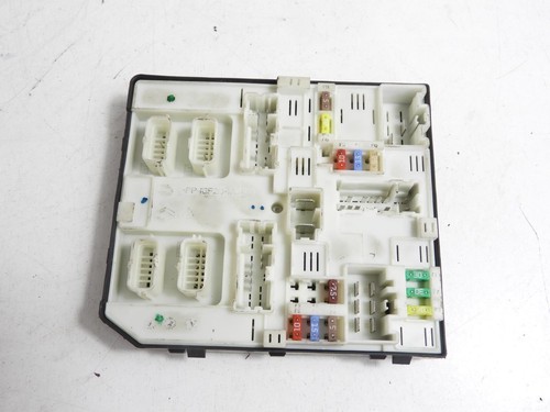 ZEKERINGKAST USM USM Renault Zoé (AG) 284B62494R - Afbeelding 1 van 2