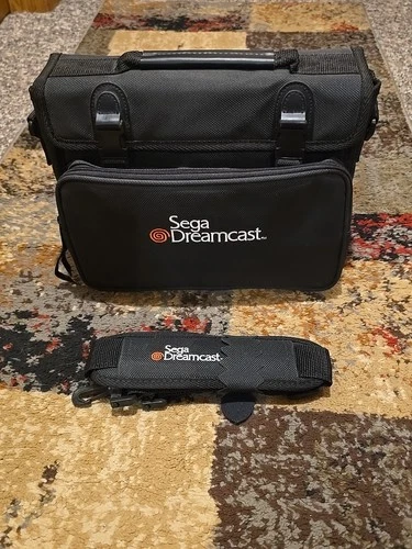 Official Sega Dreamcast Carrying Case Travel Bag - Good Condition STANDS UPRIGHT