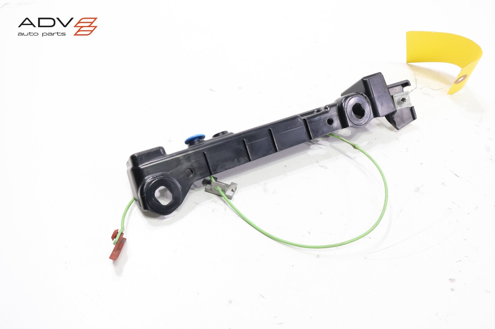2014 - 2020 BMW i8 I12 FRONT LEFT DRIVER SIDE FENDER SUPPORT BRACKET OEM