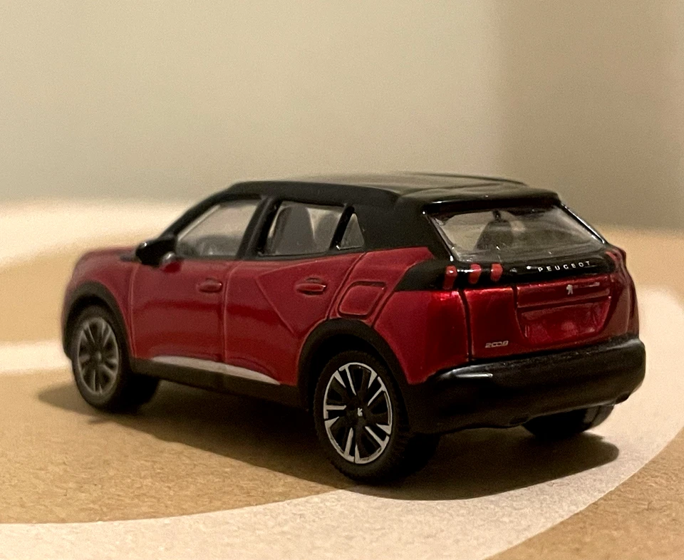 Miniature Norev Peugeot 2008 2 II 1/64 1:64 3 inches Métal Excellent état - Photo 4/4