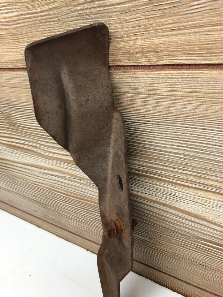 Buick Wildcat Electra 225 LeSabre 1966 OEM capó inferior pestillo palanca mango de liberación Foto 4 de 4