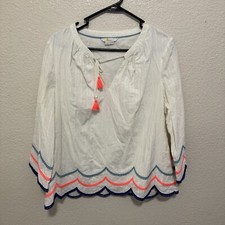 Blusa Boden Marfil Bordada con Dobladillo de Barranura Top Forrada Ambiente Festival