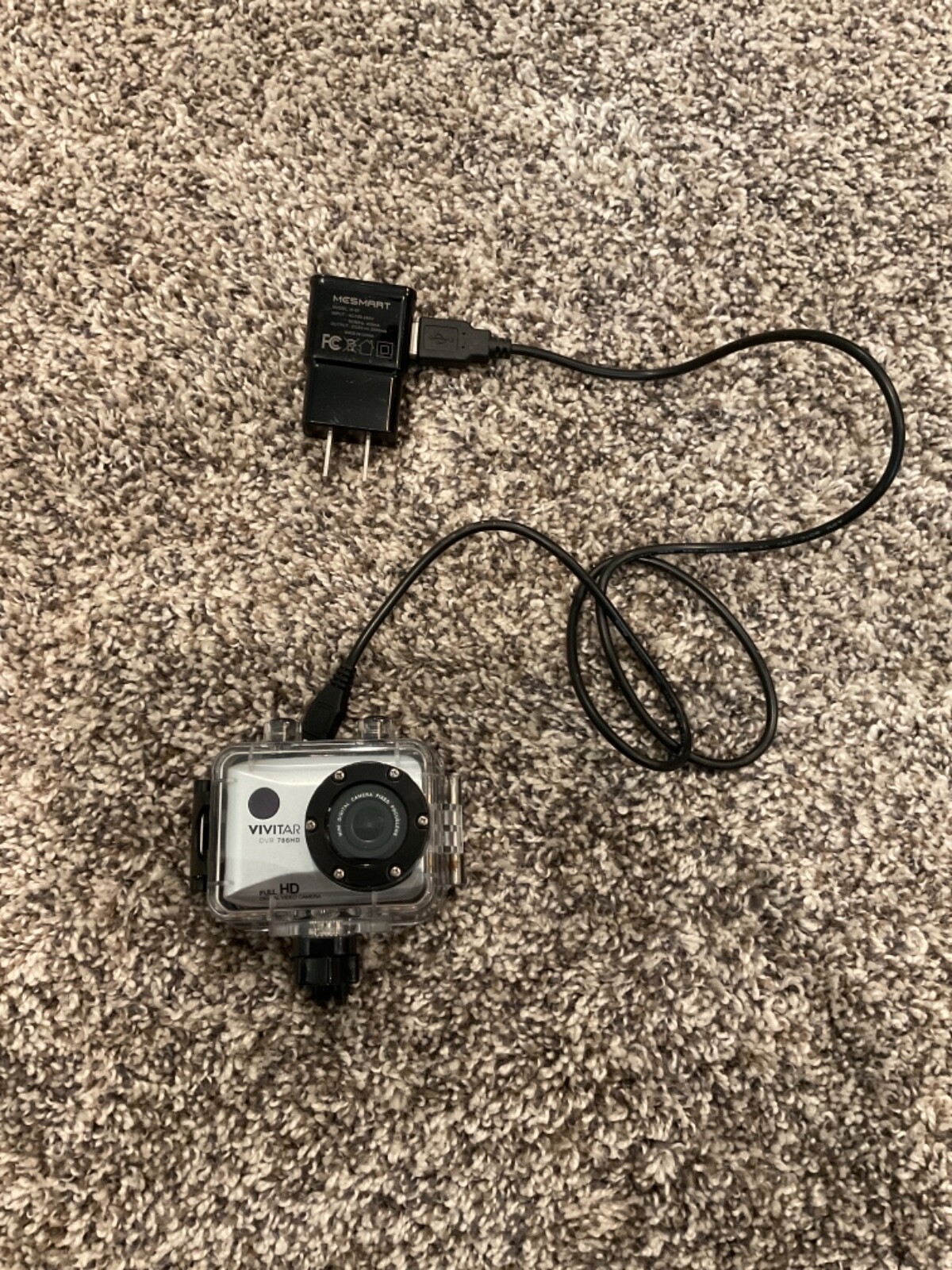 Vivitar DVR 786HD ActionCam. +Waterproof Case + charger