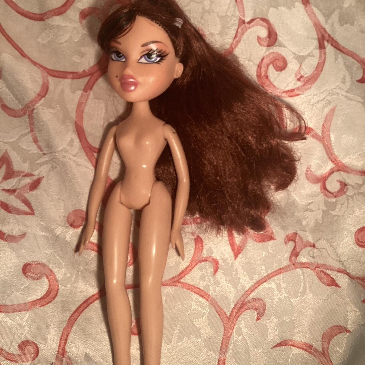 BRATZ Twiins PHOEBE Doll  1st Edition 2004