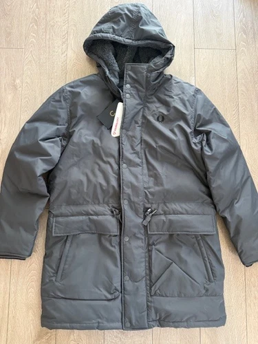 NWT Fred Perry Men size M Hooded Parka Padded Full Zip  Primaloft Jacket Gray