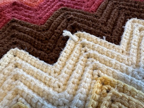Fall Color Chevron throw Afghan Blanket 68 x 39 Brown, Cream, Red, Yellow - Picture 14 of 15