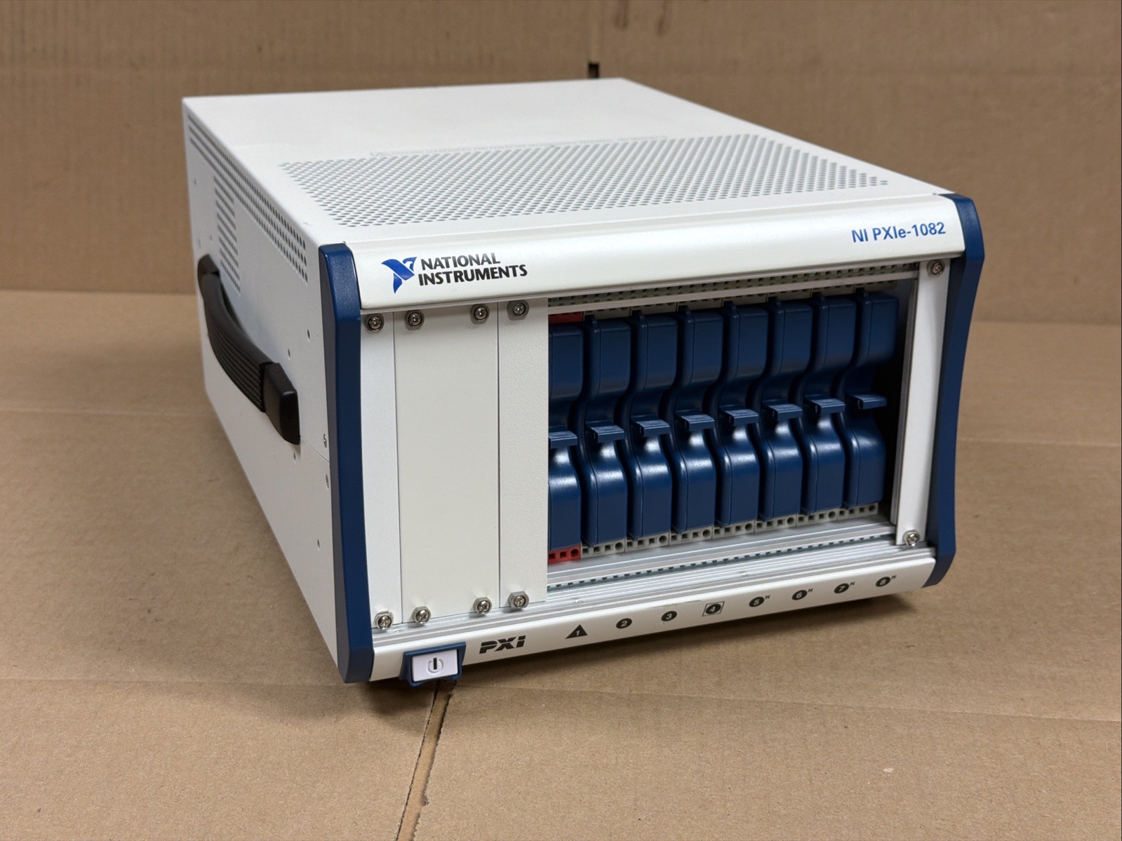 National Instruments NI PXIe-1082 PXI Express 8-Slot Module Chassis FAST SHIP