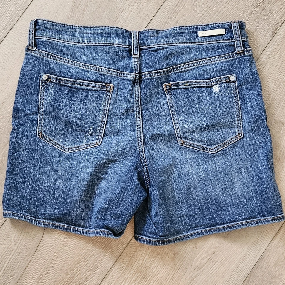 Anthropologie Pilcro Jean Shorts Slim Boyfriend Cuffed Distressed Size 31 - Image 2 of 4