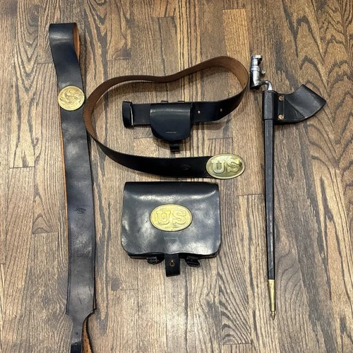 Repro Civil War Federal Belt Plate Bayonet w Scabbard Cap Box Cartridge Box MBS