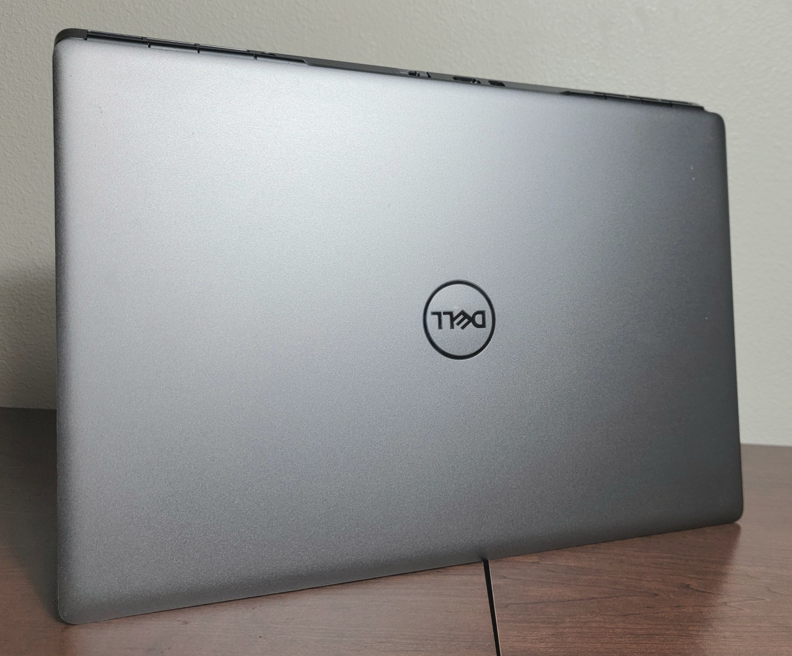 Dell Precision 7560, 15-Inch Laptop, with Intel Core i7 11th Gen., 32 GB SSD (Solid State Drive), Windows 11 Pro