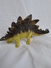 Vintage 1988 Safari Ltd Carnegie Collection Stegosaurus Dinosaur Figurine.