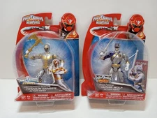NEW Lot Power Rangers Super Megaforce Rescue Titanium + Lunar Wolf 2014 Bandai