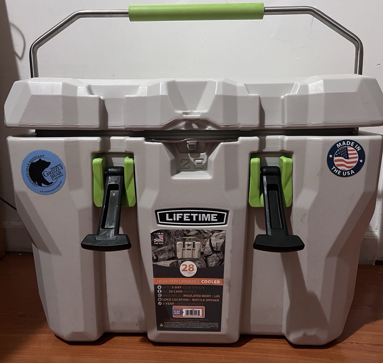 Pre-Owned Lifetime 28 Quart High Performance Polyethylene Cooler