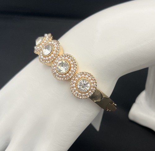 Bracelet Charter Club Gold 4 Large Round Rhinestones Centered New See Photos - Picture 2 of 6