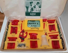 Original 1964 Emenee The MUNSTER'S CASTEX 5 Casting Set UNUSED Rare MAIL ORDER