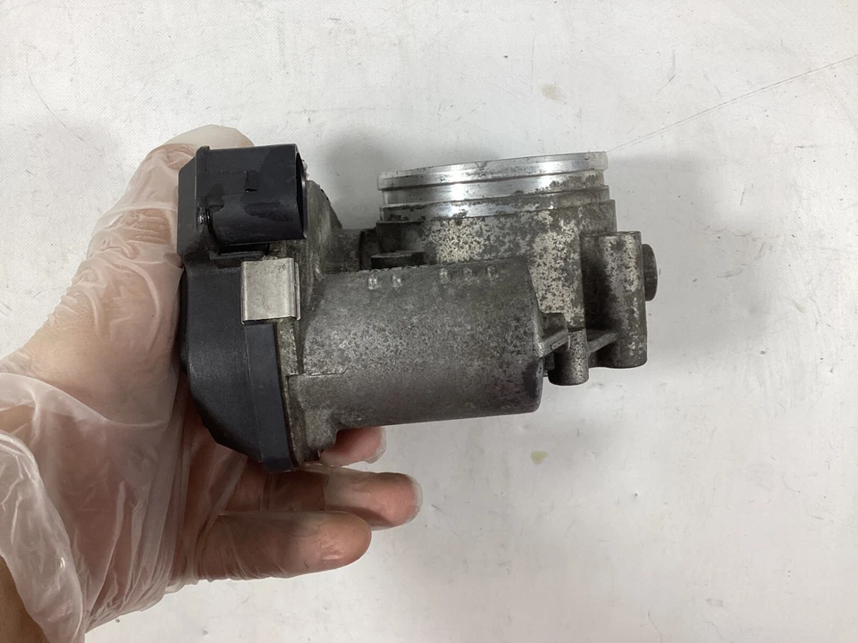 AUDI A5 A6 QUATTRO 2009-2015 - Cuerpo del acelerador 06E133062C OEM. Foto 4 de 4