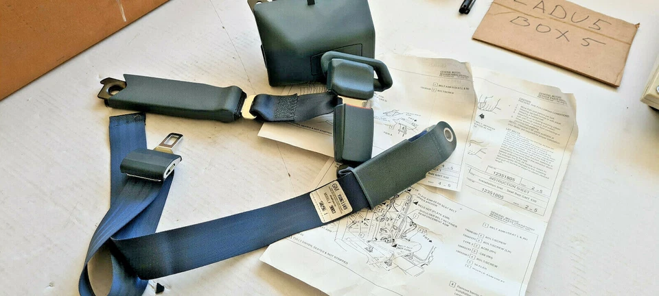 Cinturón de seguridad Chevrolet C/K1500 C/K2500 Suburban 88-98 12351805 MODELO9003 AZUL Foto 3 de 4