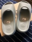 Yeezy Slides Salt Size 11 — photo 3