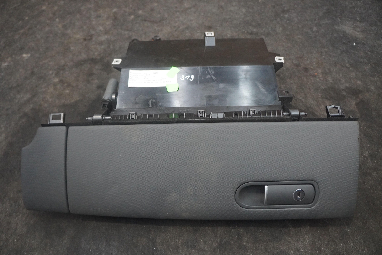 Glove Box Dash Compartment 423857104 6PS OEM Audi R8 2008-15