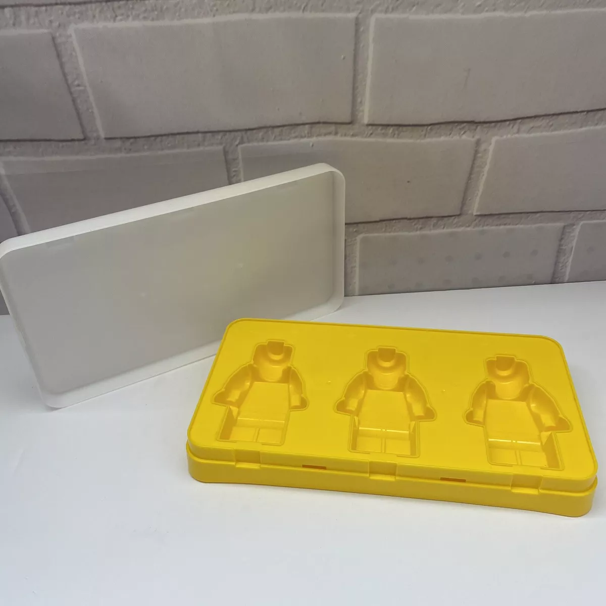 Lego Ice Cube Tray Candy Chocolate Jello Mold Hard Plastic w Lid Yellow